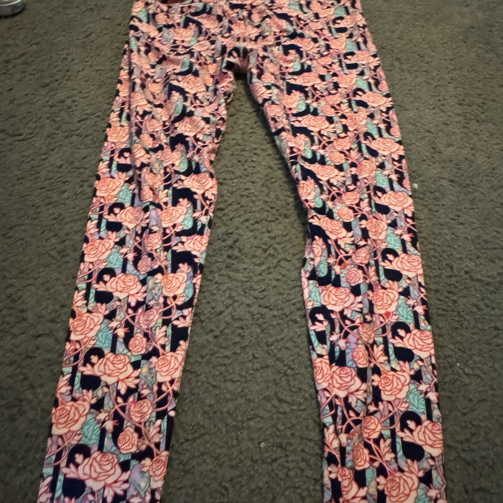 LuLaRoe Floral Patterned Leggings - Pink and Black